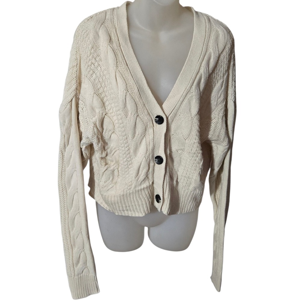 Love Tree Womens Cozy Cable Knit Crop Cardigan‎ Sweater Medium Cream Granola